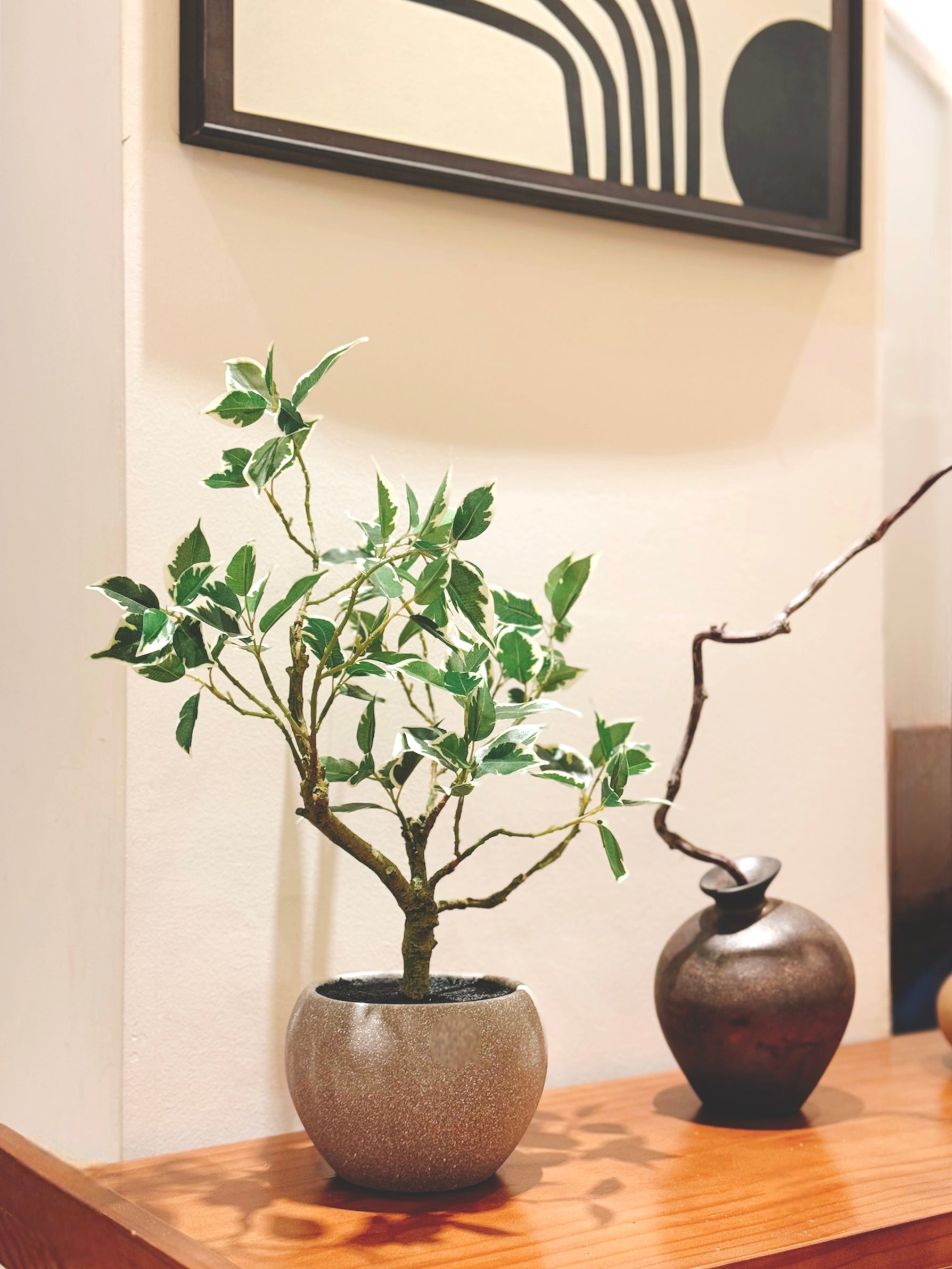 當日式侘寂遇上北歐簡約：如何用 Midoria 仿真植物打造最紅的「Japandi」風格？